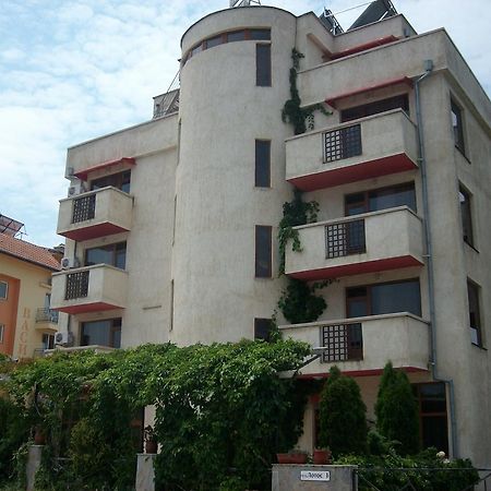 Hotel Neven بريمورسكو المظهر الخارجي الصورة