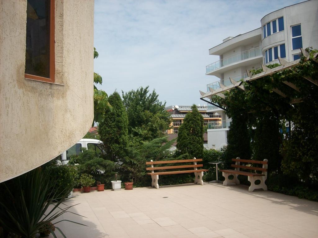 Hotel Neven بريمورسكو المظهر الخارجي الصورة