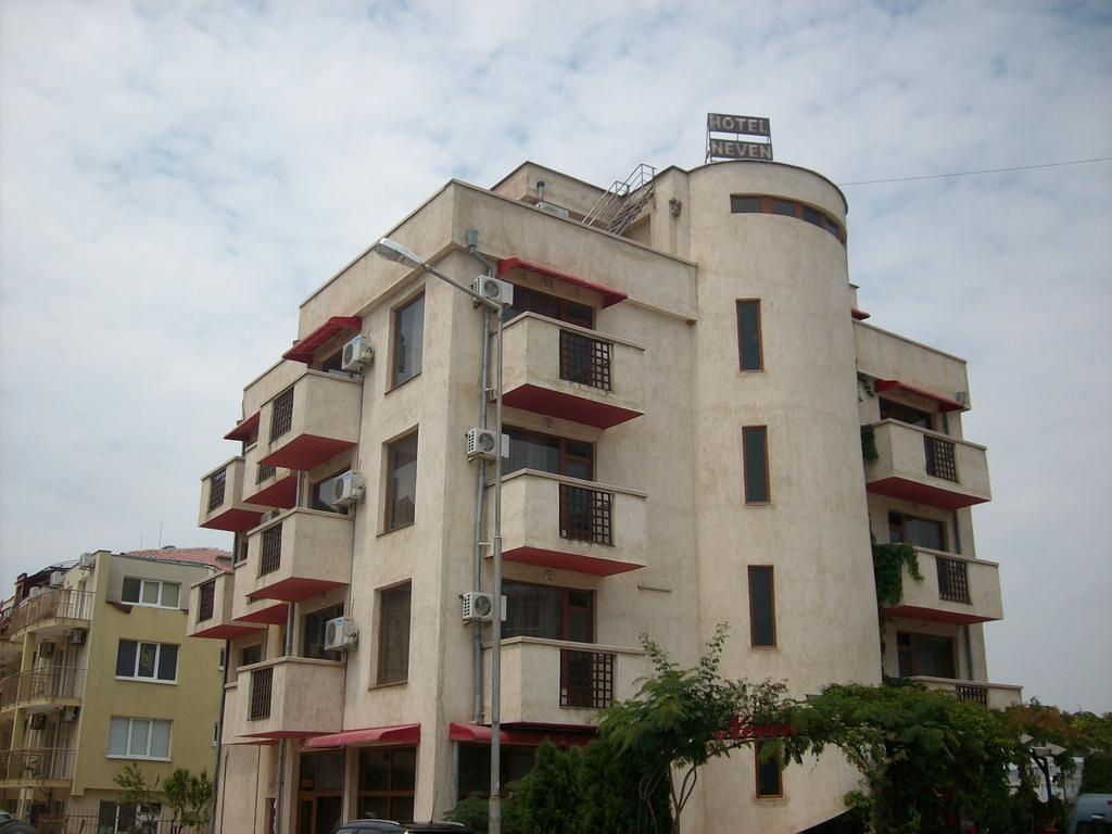 Hotel Neven بريمورسكو المظهر الخارجي الصورة