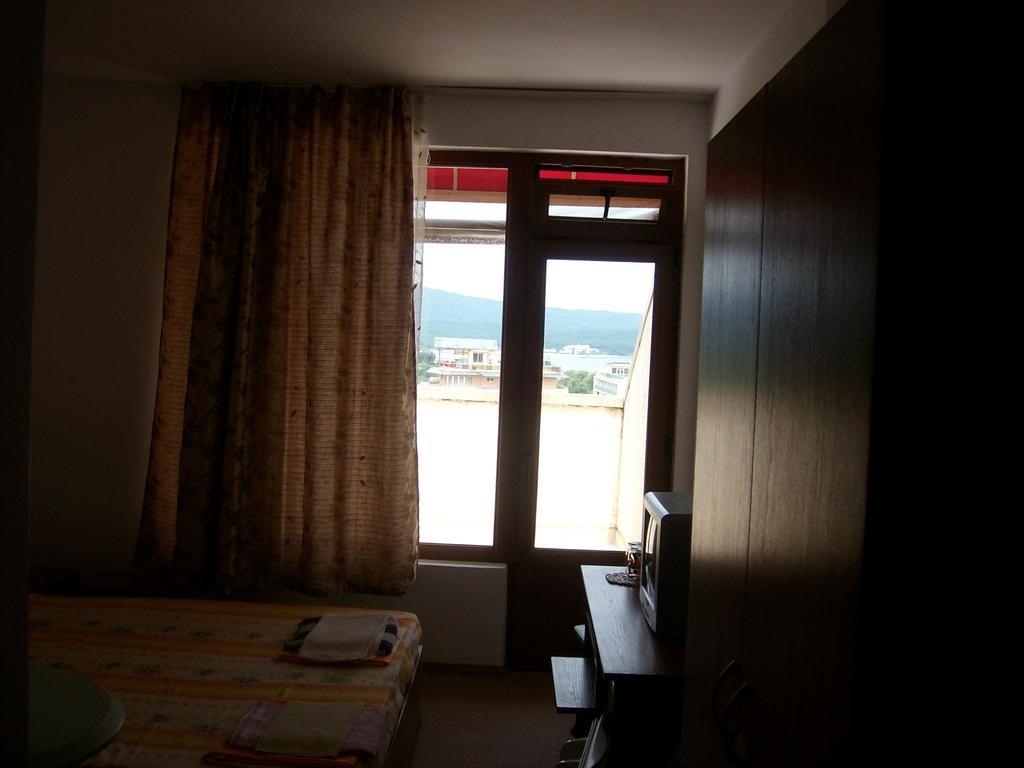 Hotel Neven بريمورسكو المظهر الخارجي الصورة
