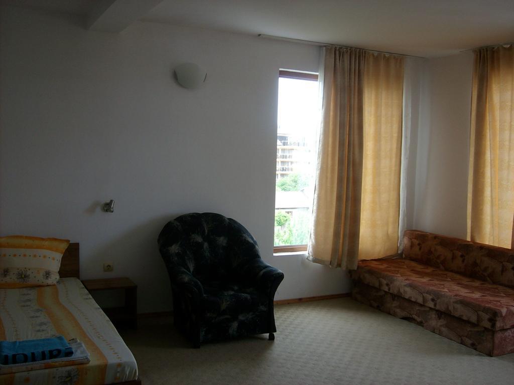 Hotel Neven بريمورسكو المظهر الخارجي الصورة