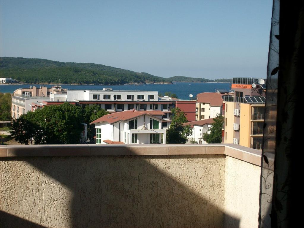 Hotel Neven بريمورسكو المظهر الخارجي الصورة