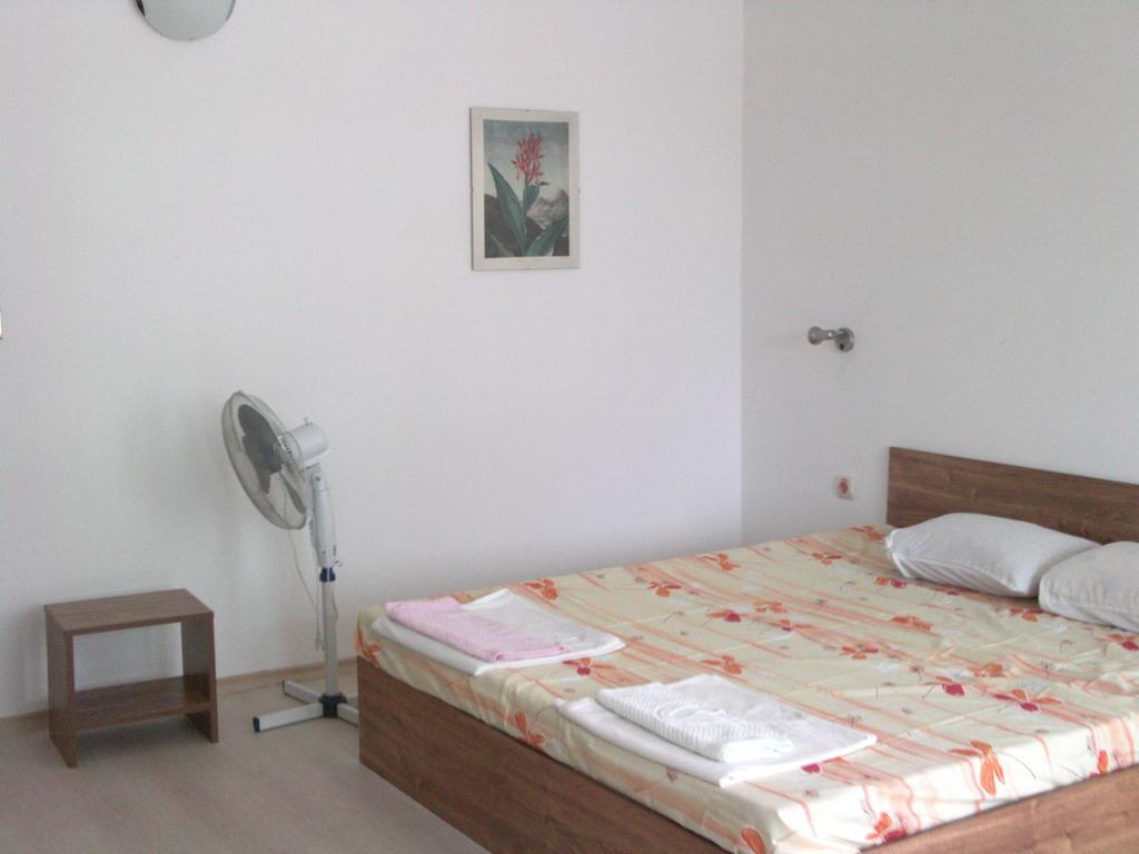 Hotel Neven بريمورسكو المظهر الخارجي الصورة